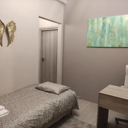 Love Truth Life Apartment